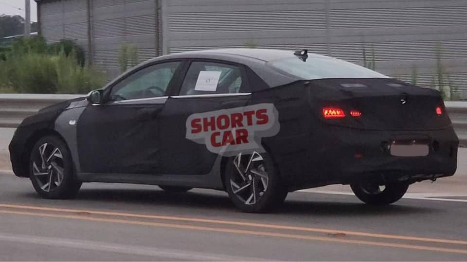 hyundai elantra facelift 3