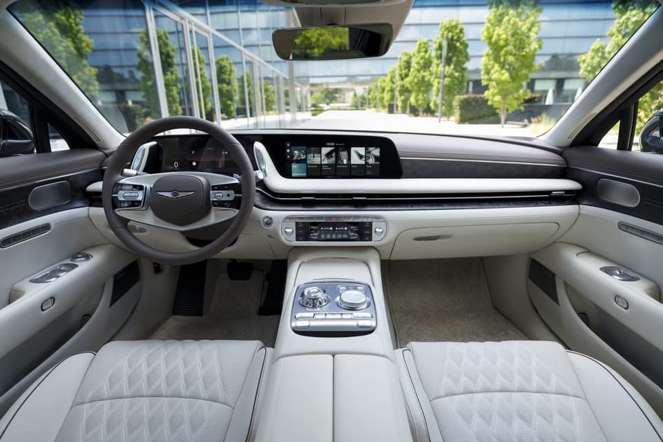 genesis g90