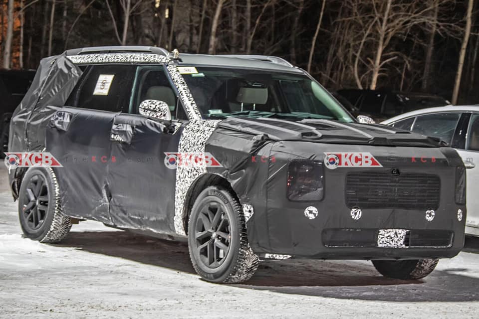 hyundai palisade lx3 spied for the first time