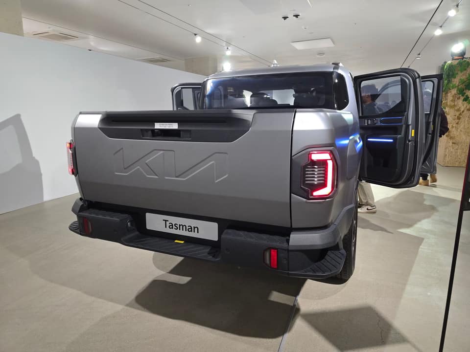 Kia Tasman Live Gallery10