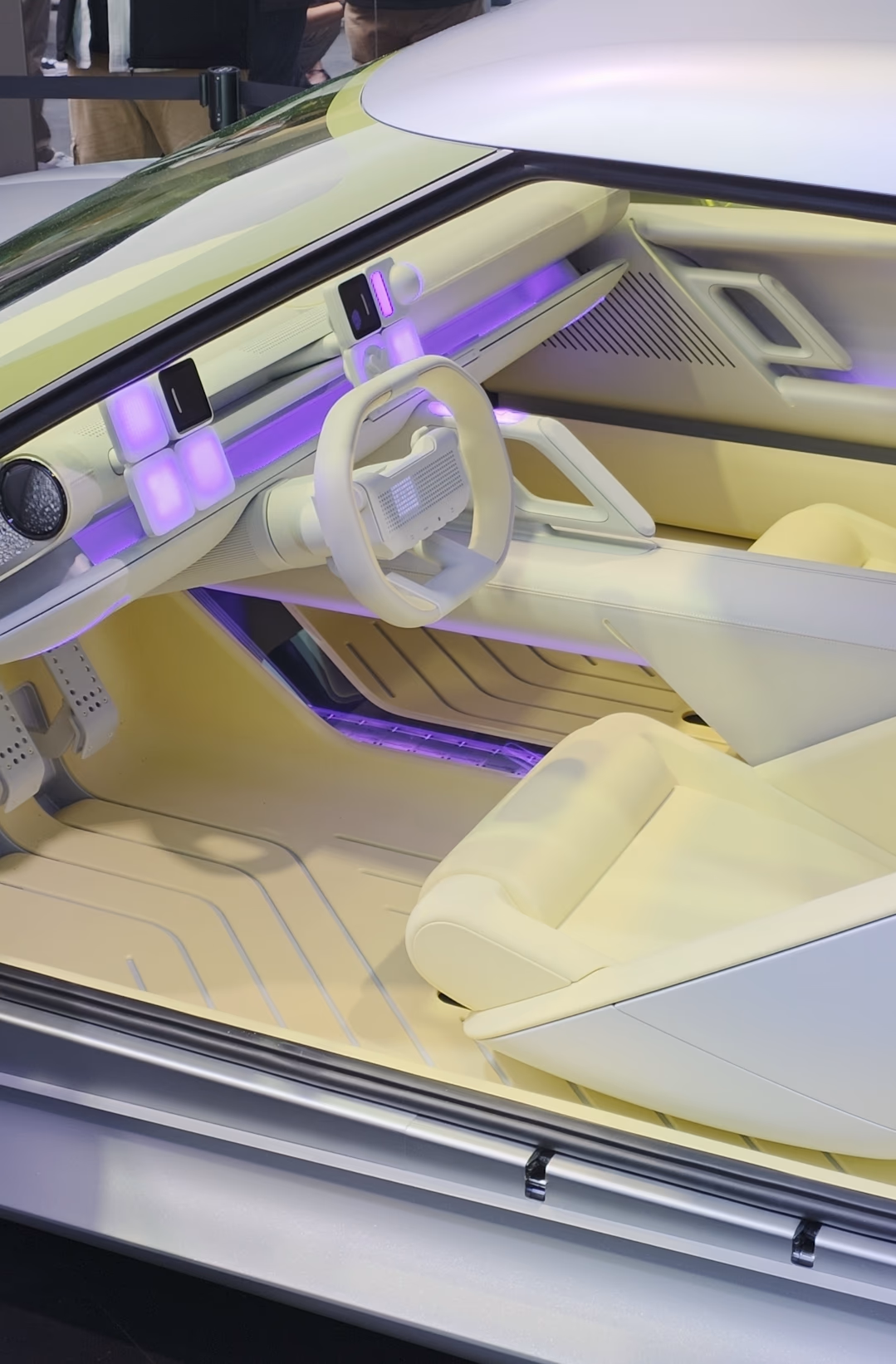 현대 콘셉트 THREE IONIQ 3