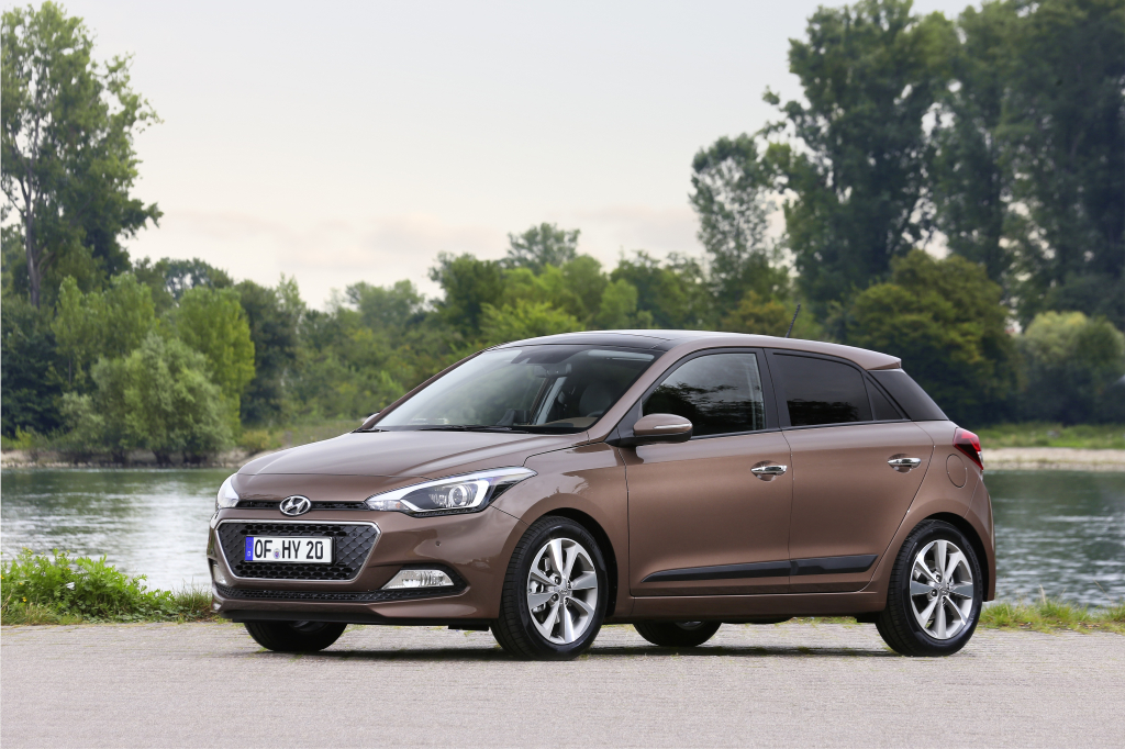 Hyundai Revealed All Information & Pictures of the New Generation i20