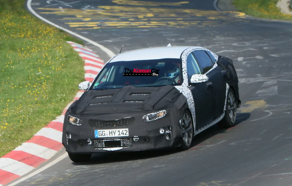 Kia Optima 2 (1)