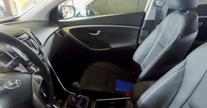 refreshed-hyundai-i30-to-include-7-speed-dual-clutch-transmission-and-small-turbo-engines-2