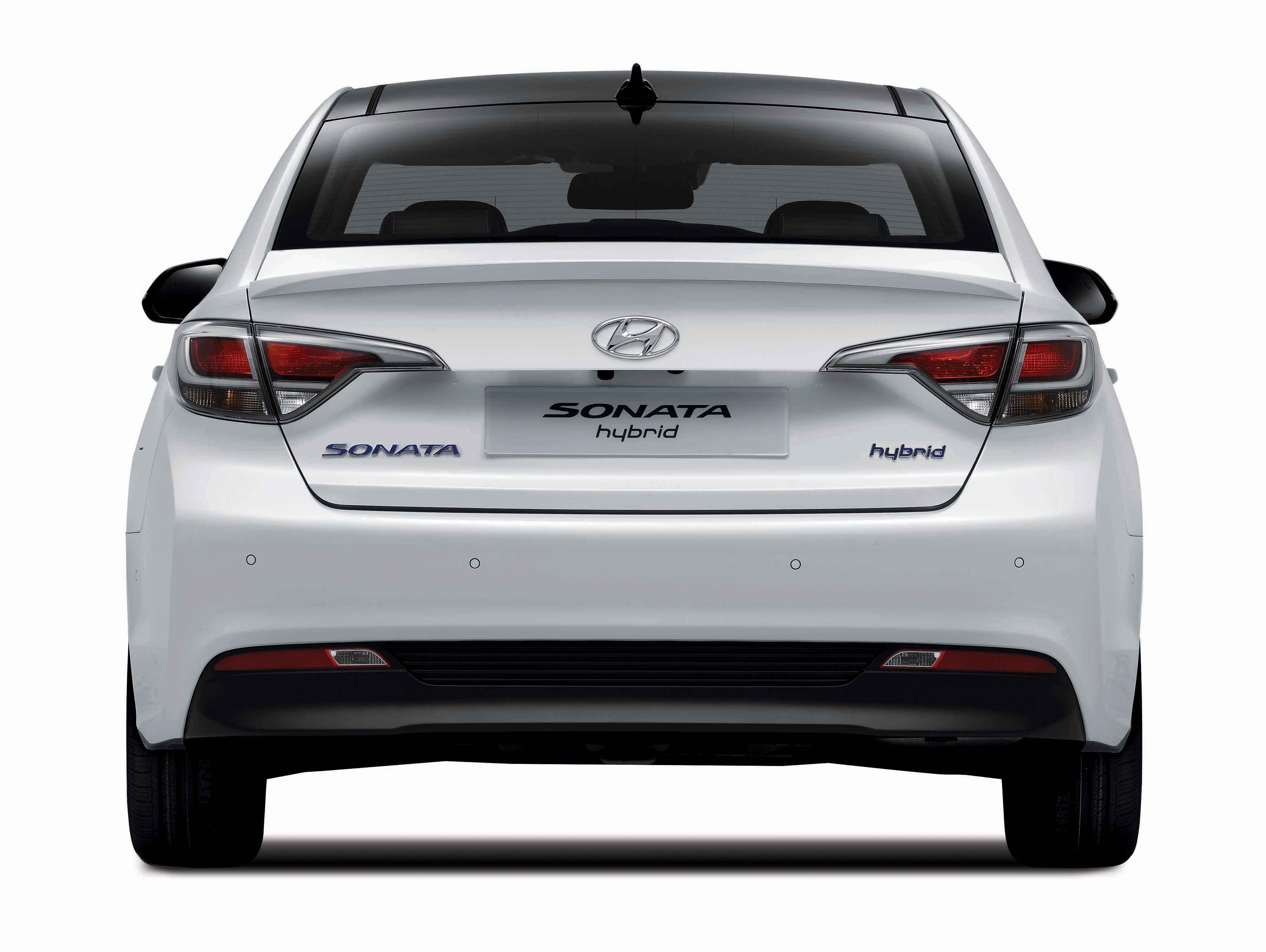 Hyundai Sonata Plug-In Hybrid to Debut in January 12 at 2015 NAIAS