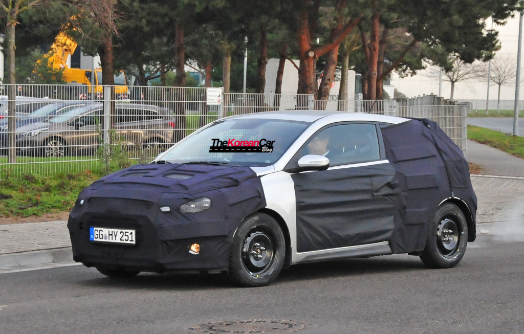 Exclusive: Hyundai i20 Coupe Scooped for the First Time