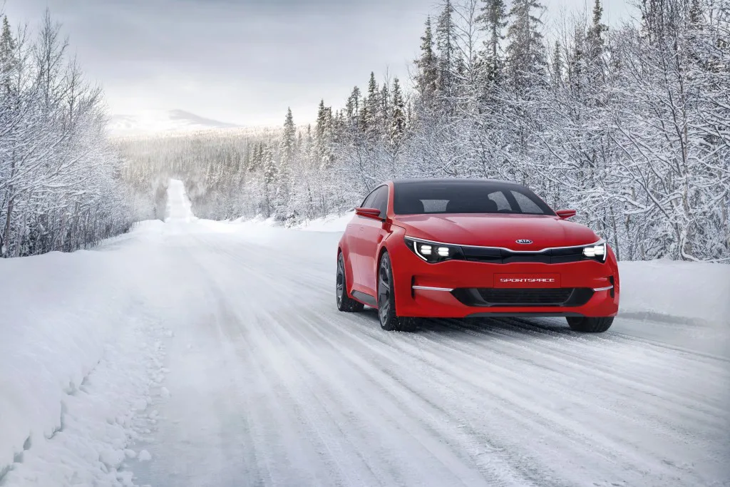 kia-sportspace-geneva-concept-optima-wagon (4)