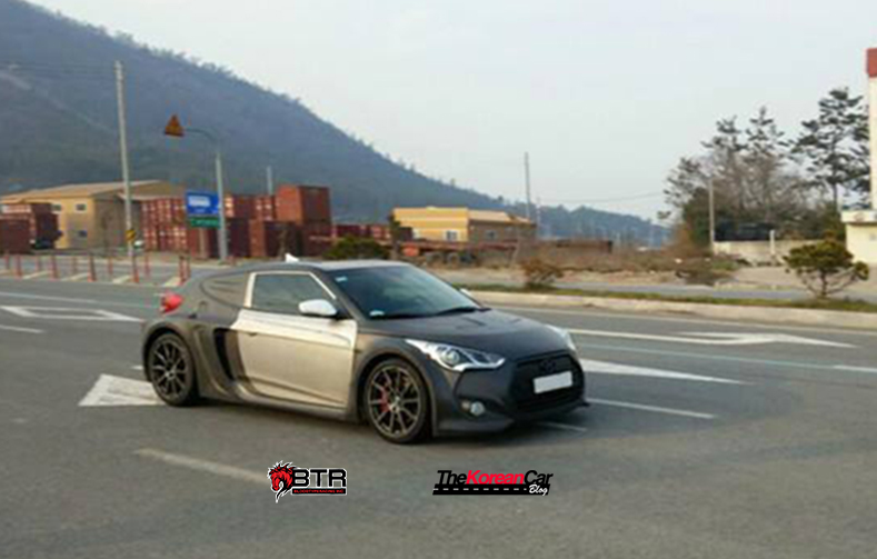Hyundai Veloster Midship Spotted in South Korea
