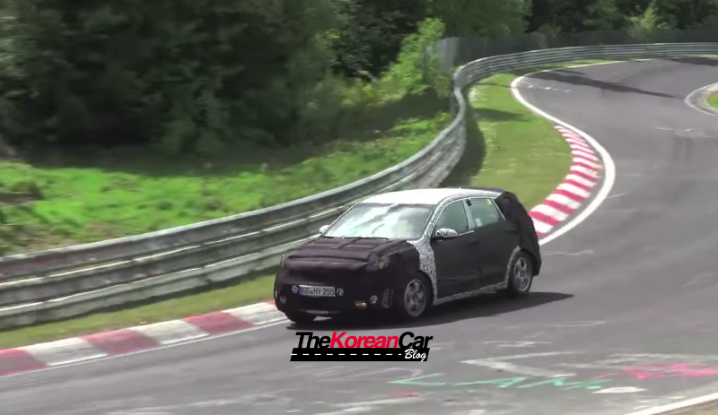 Spy Video: 2016 Kia Niro Hybrid SUV