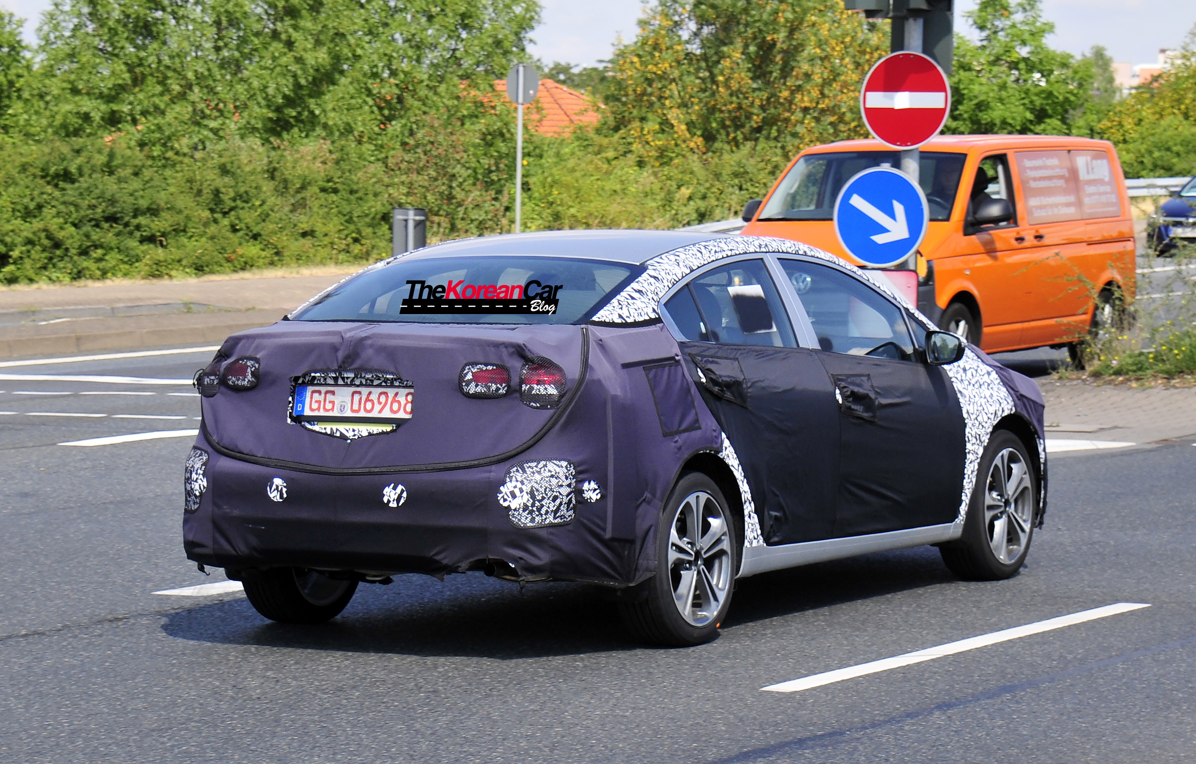 Kia Forte Facelift Spotted in Europe