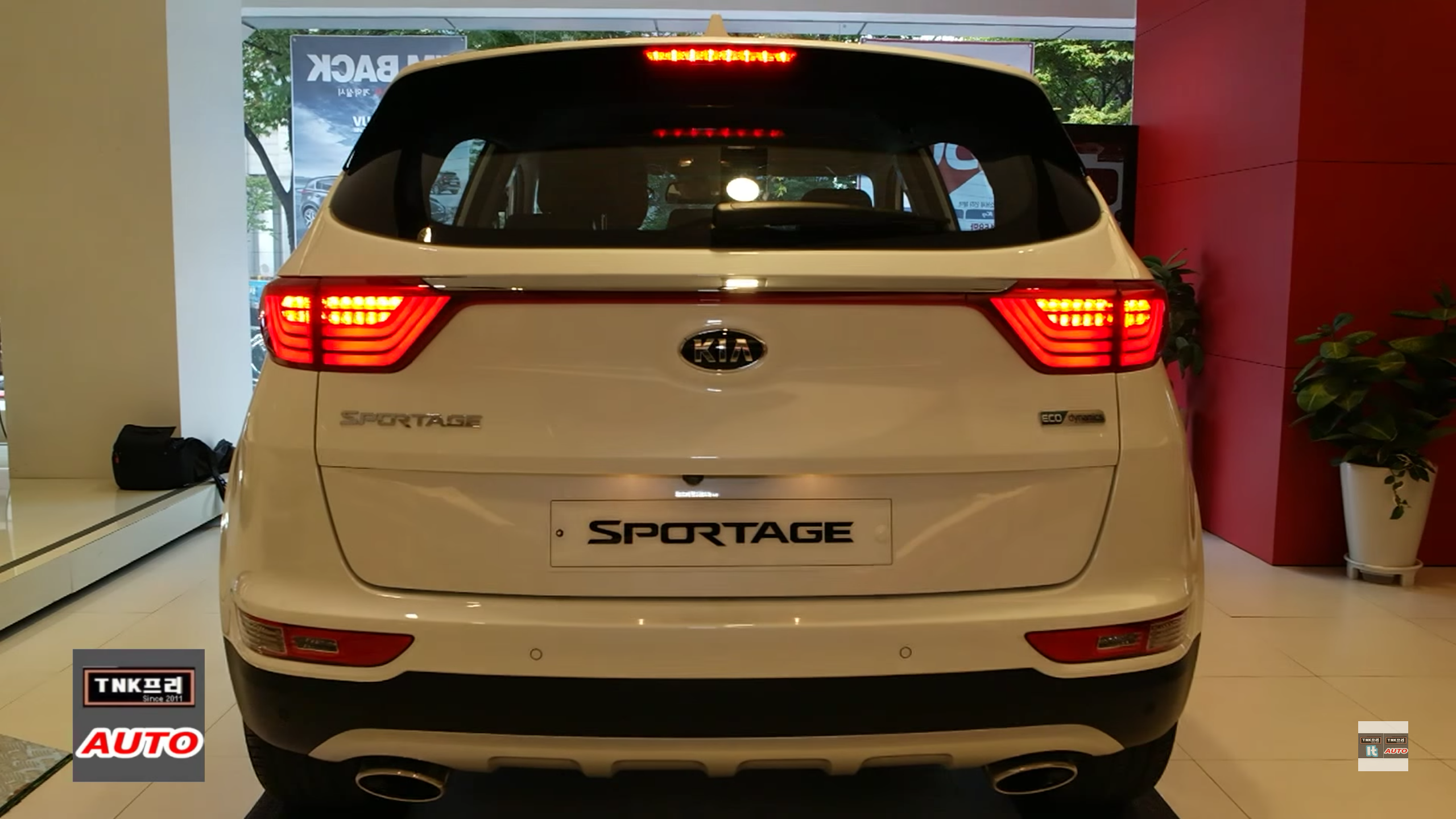 2016 Kia Sportage first look in video