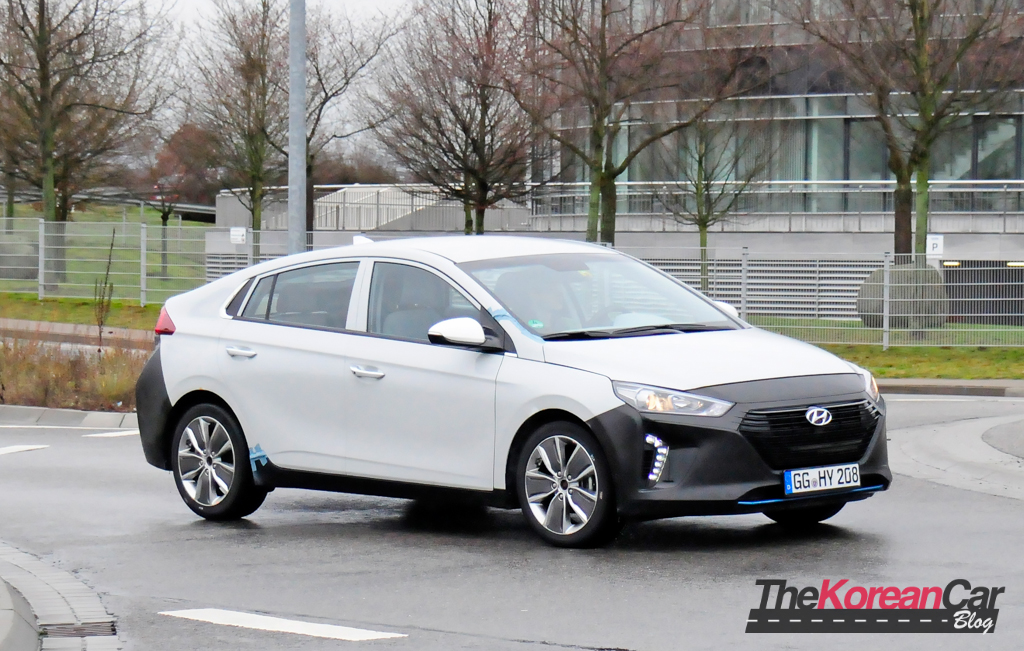 Hyundai IONIQ Caught Again Without Camouflage