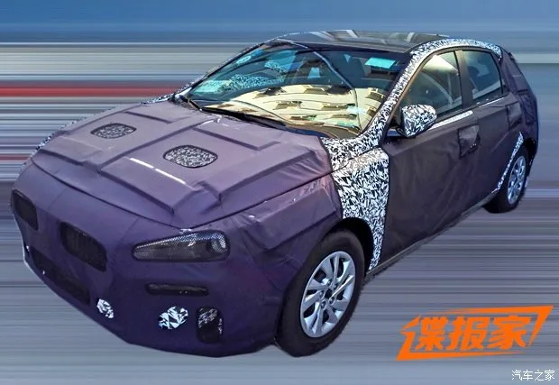 Next-gen Hyundai i30 Spied Inside
