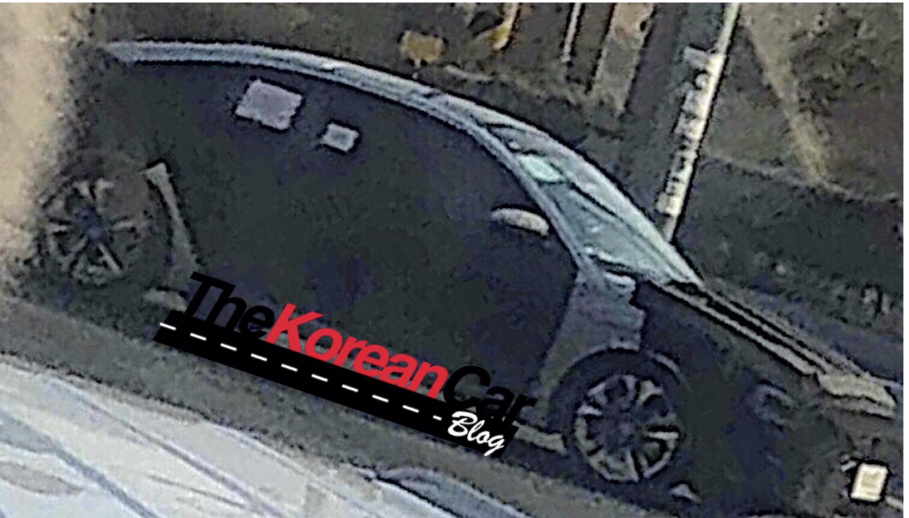Hyundai Elantra Facelift Spied