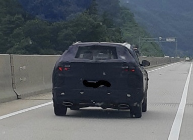 Mysterious Hyundai Tucson Spied with a New Rear Fascia