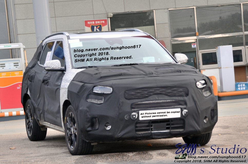 Kia SP Spied Again, to be Carens Substitute