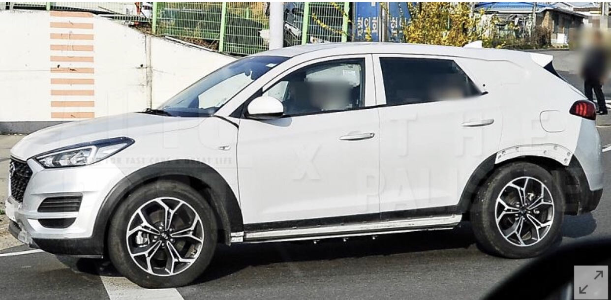 New Genesis GV70 SUV Test Mule Spied