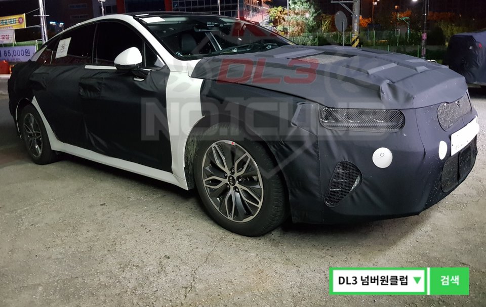 This Could Be First Spy Pictures of Kia Optima Hybrid - Korean Car Blog