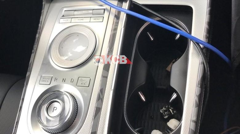 Genesis GV80 Spied Inside, Shows Shift by Wire Controls