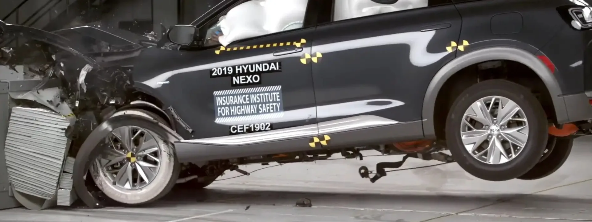 How the Hyundai NEXO performed in the hydrogen fuel cell test by IIHS