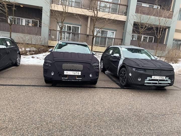 Genesis GV70 Spied Along Hyundai 45 EV, We Could Be in Front of eGV70