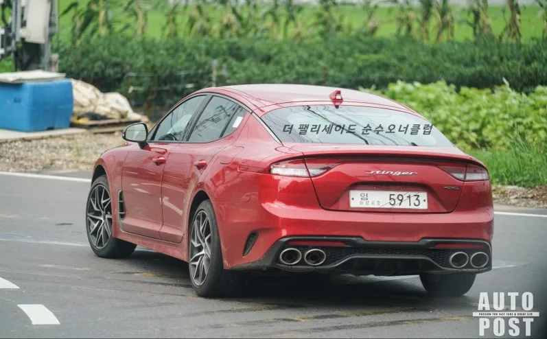 Latest Kia Stinger Facelift Pictures
