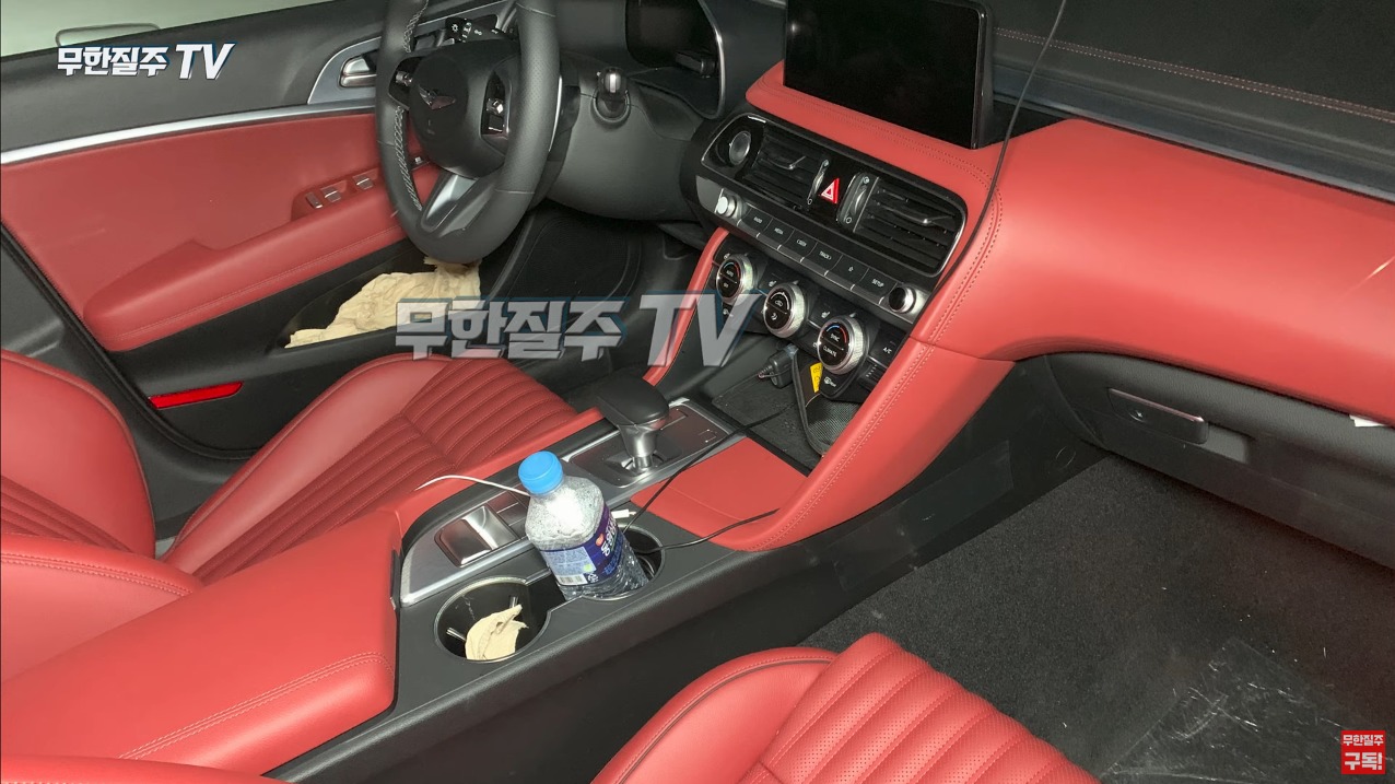 Genesis G70 Facelift Spied Inside
