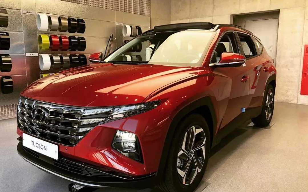 Hyundai Tucson Live Pictures at South Korean Dealer