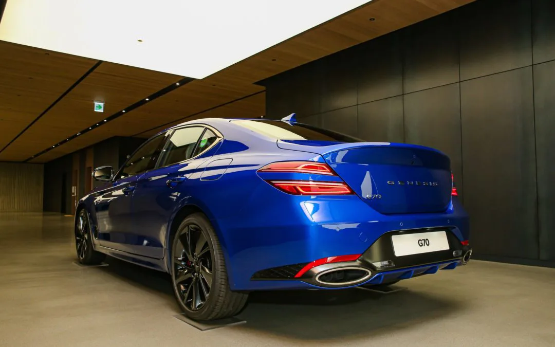 Genesis G70 Live Photos & Videos