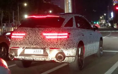 New Genesis GV70 Pictures w/ Sticker Camo