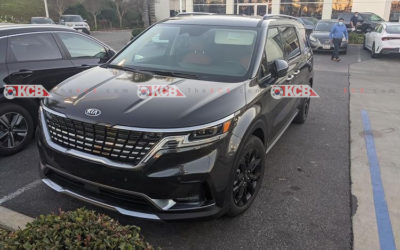 US-spec Pre-Production Kia Carnival Spied Undisguised