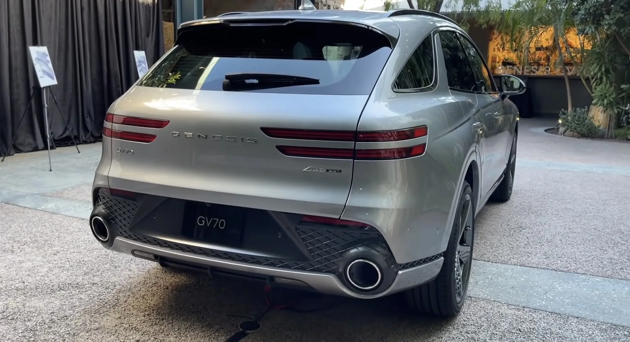 2022 genesis gv70 us spec