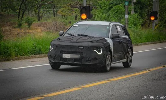 Next-gen Kia Niro Spied in South Korea
