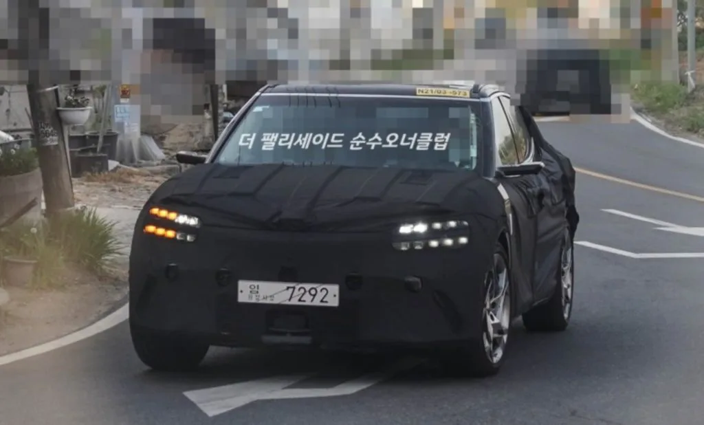 Genesis Gv60