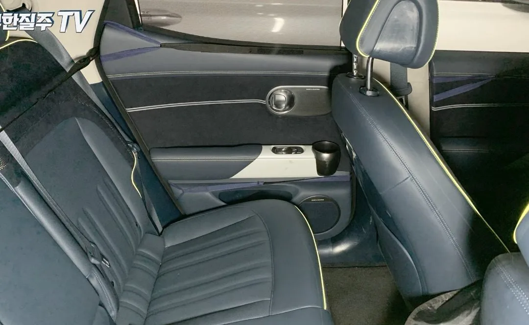 More Interior Pictures of Genesis GV60