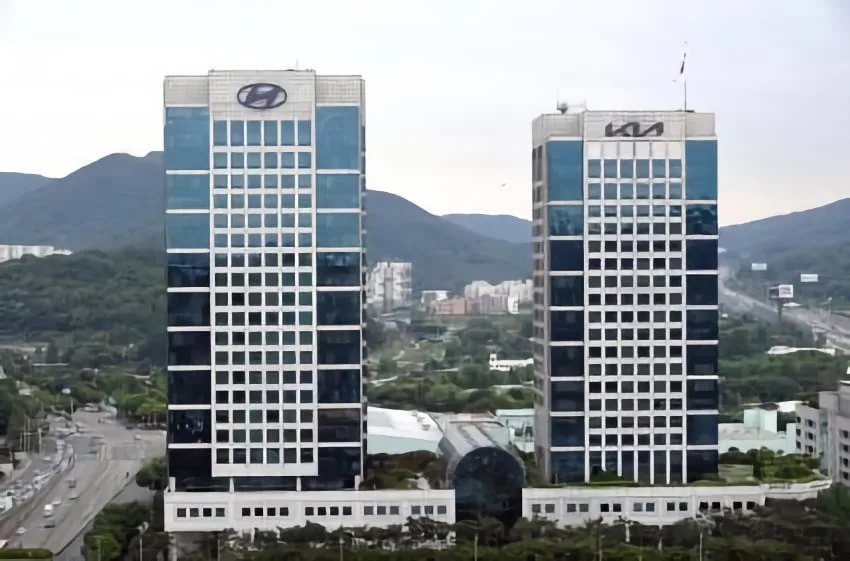 Hyundai HQ Now Only Shows Brand’s Logo