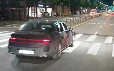 Genesis G90 Taillight Silhouette Revealed