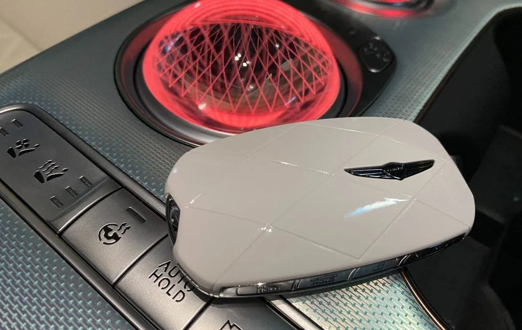 Genesis GV60 Key & Crystal Sphere