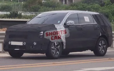 Kia Sorento Facelift Spied for the First Time
