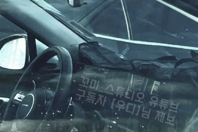 Hyundai Sonata Facelift Interior Spied