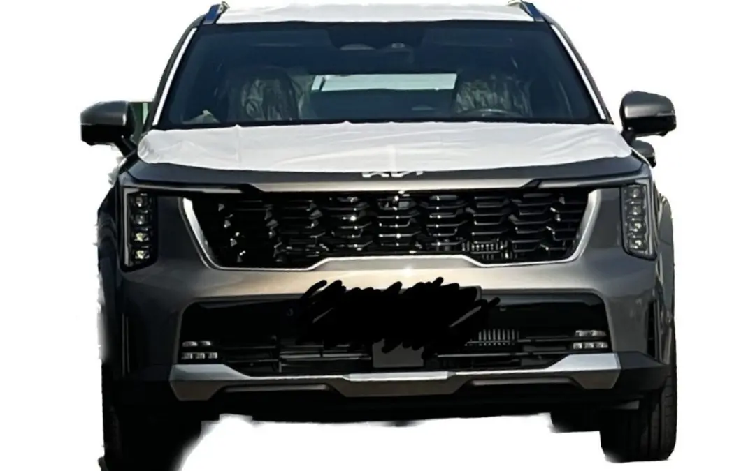 KIA Sorento Facelift: First Real-World Pictures