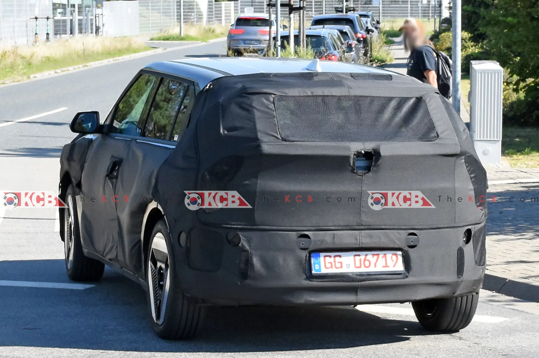 Kia EV4 12