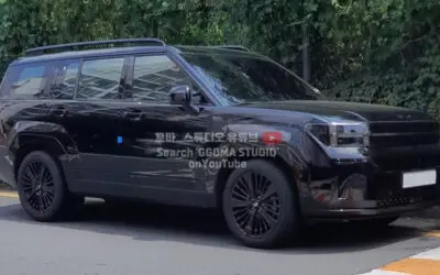 Hyundai Santa Fe Black Ink Looks Like Darth Vader SUV