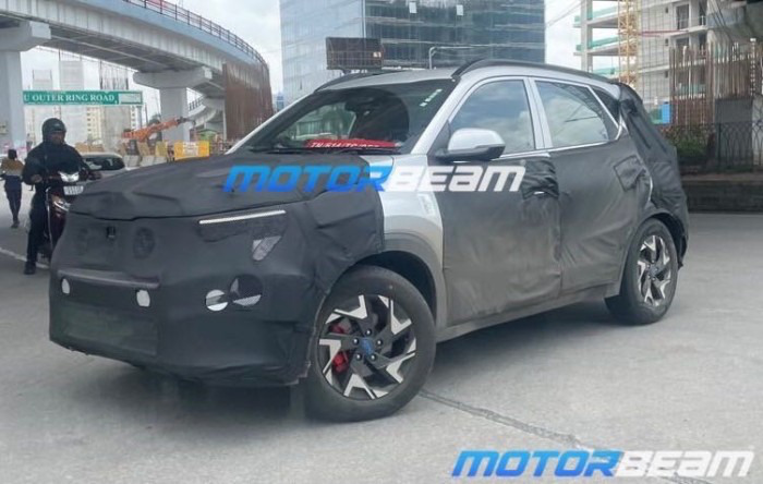 KIA Sonet Facelift Spied for the First Time