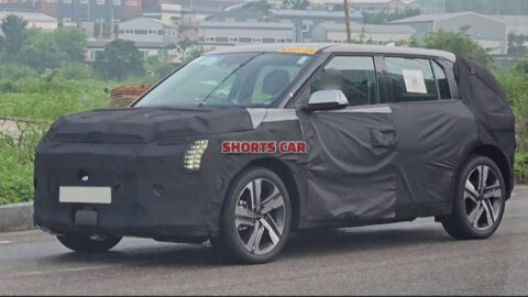 Mysterious Prototype Caught, Is it you KIA EV4? - Korean Car Blog