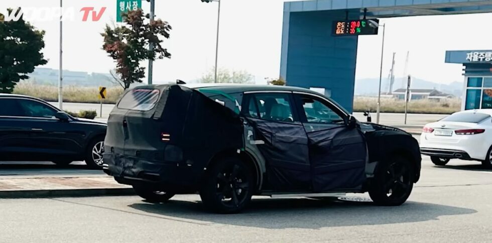 Genesis GV90 Spied Testing - Korean Car Blog