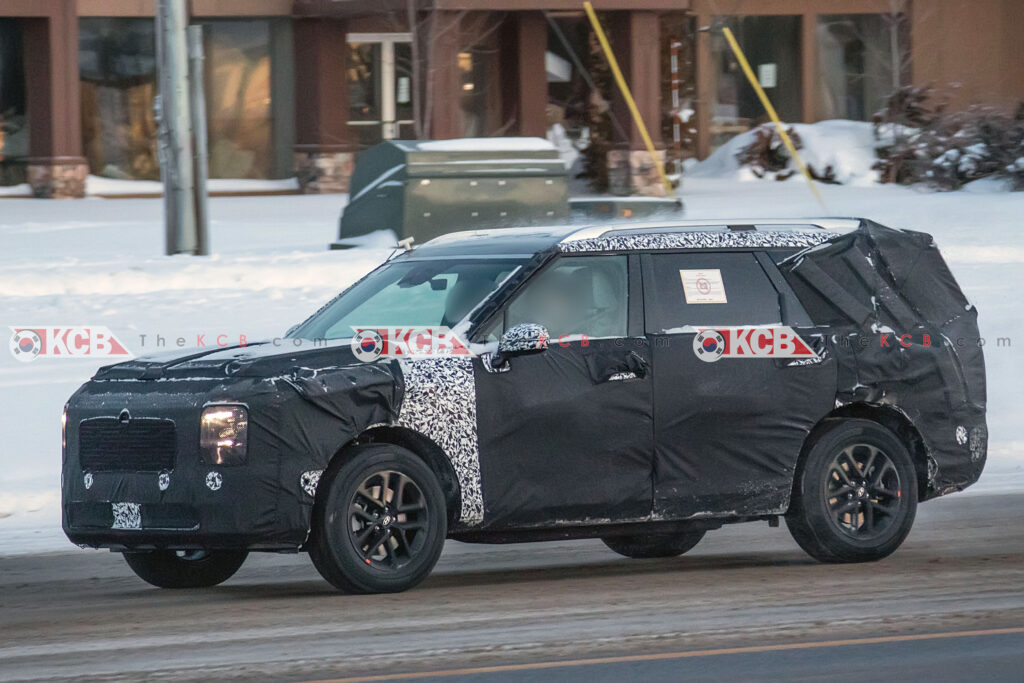 hyundai palisade lx3 spied for the first time