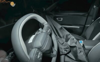 KIA K4 Interior Spied, New Steering Wheel & Logo