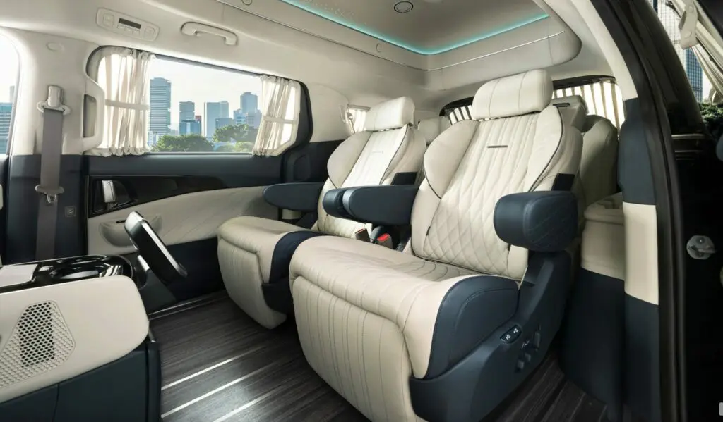 noble klasse l9 limousine kia carnival 3