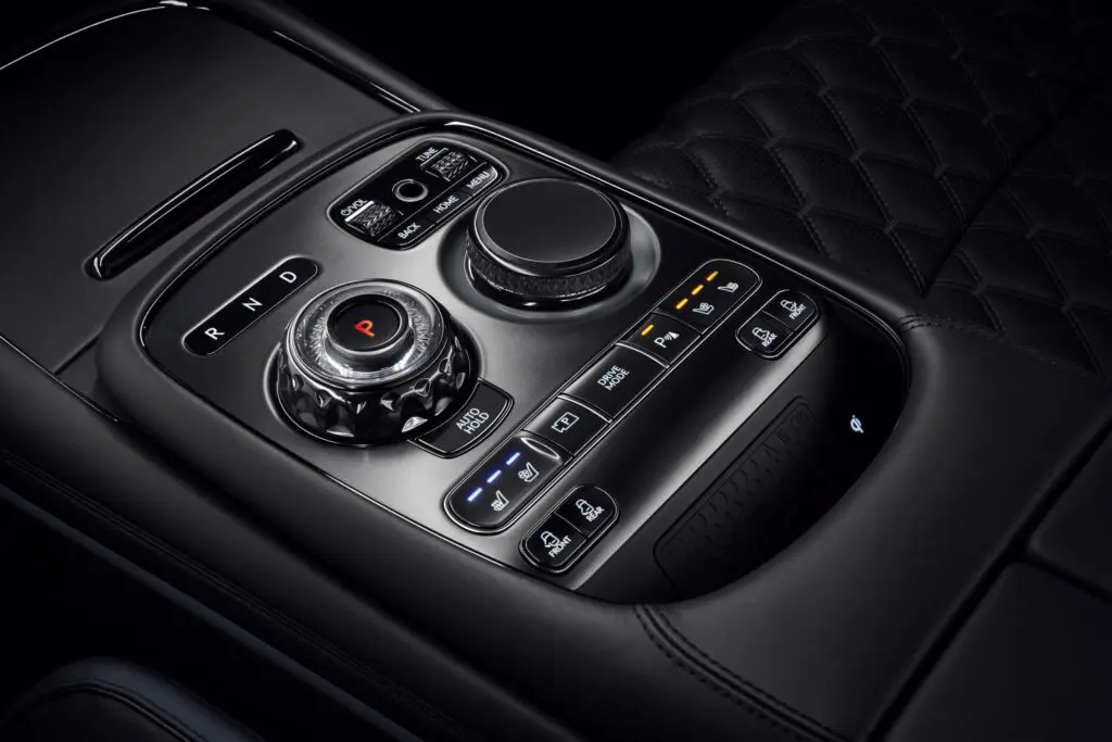 genesis g90 black south korea 3